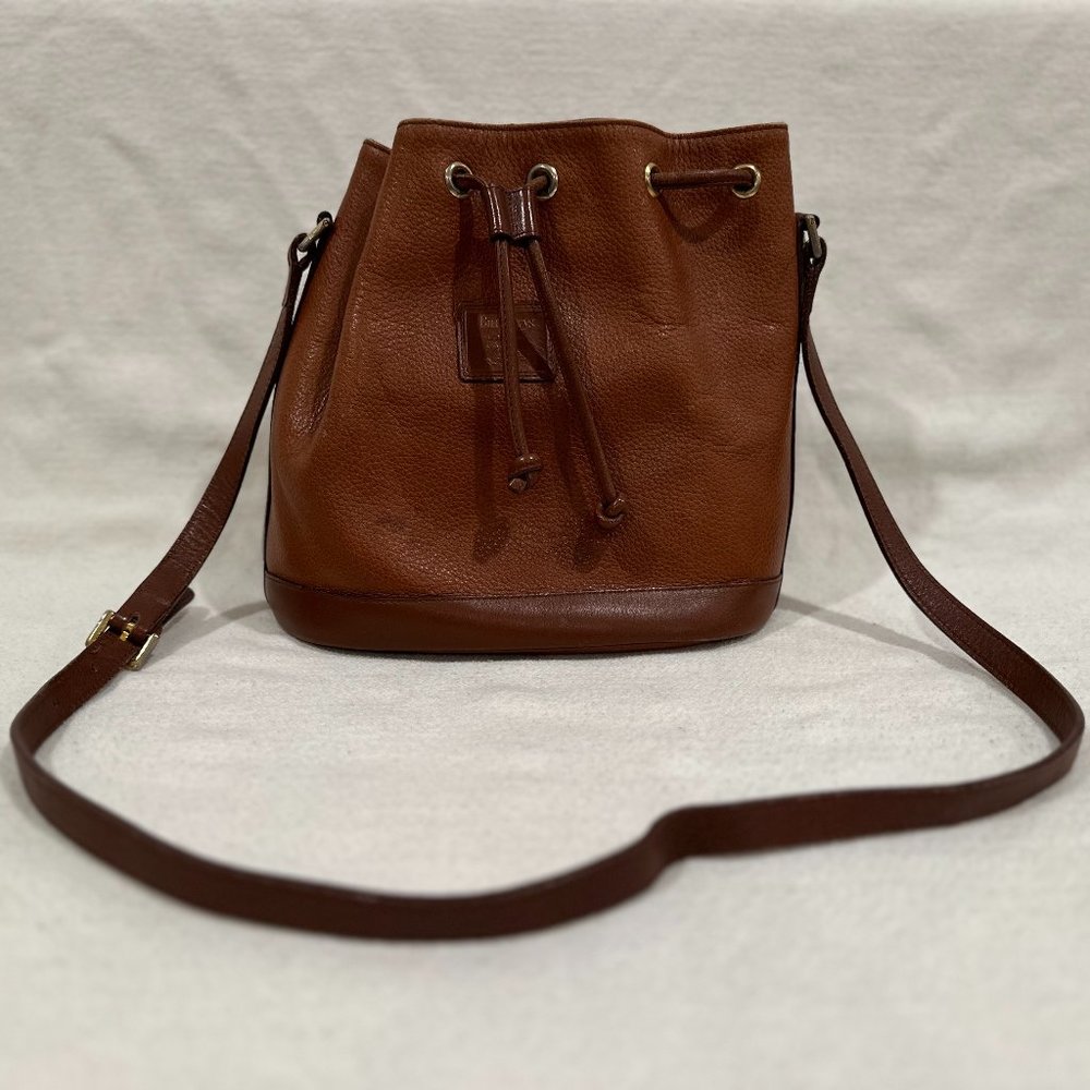 Burberry leather bucket bag, crossbody